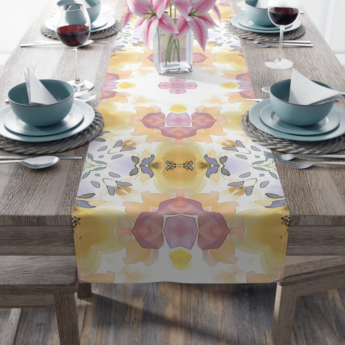 Bold Bloom Tile | Table Runner - Table Runner - Piccolo Fiore Prints