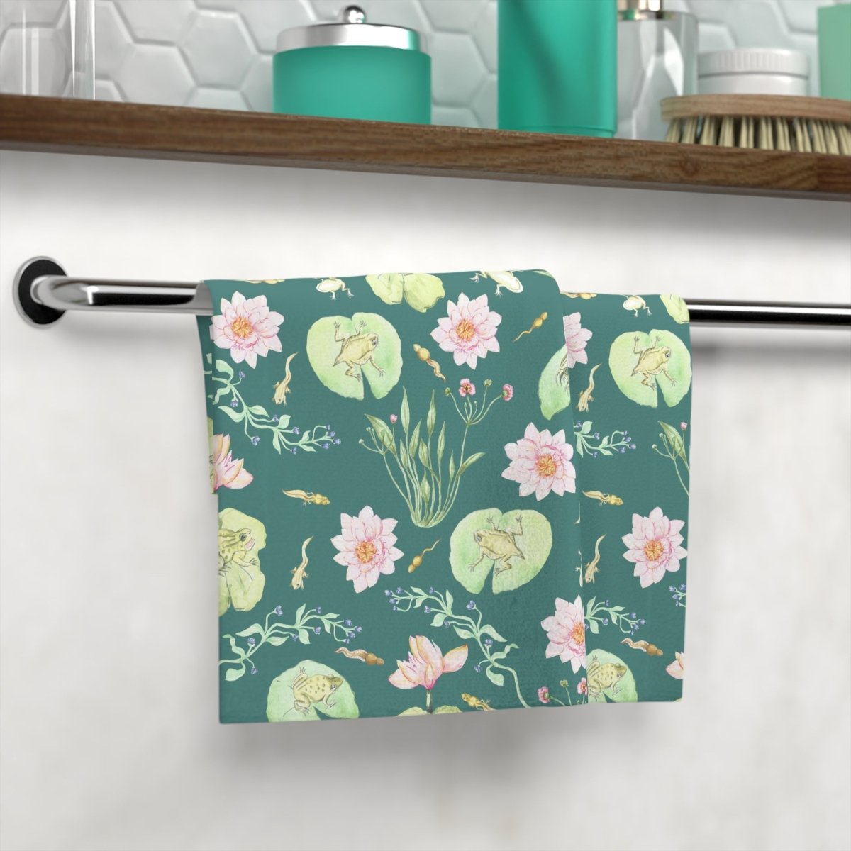 Frog Pond Evolution in Green | Face Towel - Face Towel - Piccolo Fiore Prints