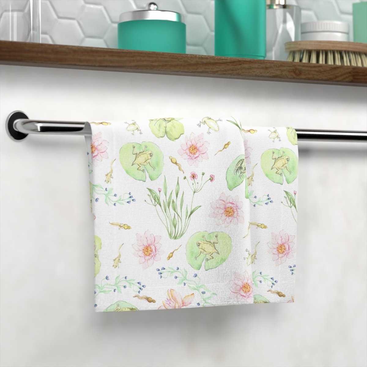 Frog Pond Evolution in White | Face Towel - Face Towel - Piccolo Fiore Prints