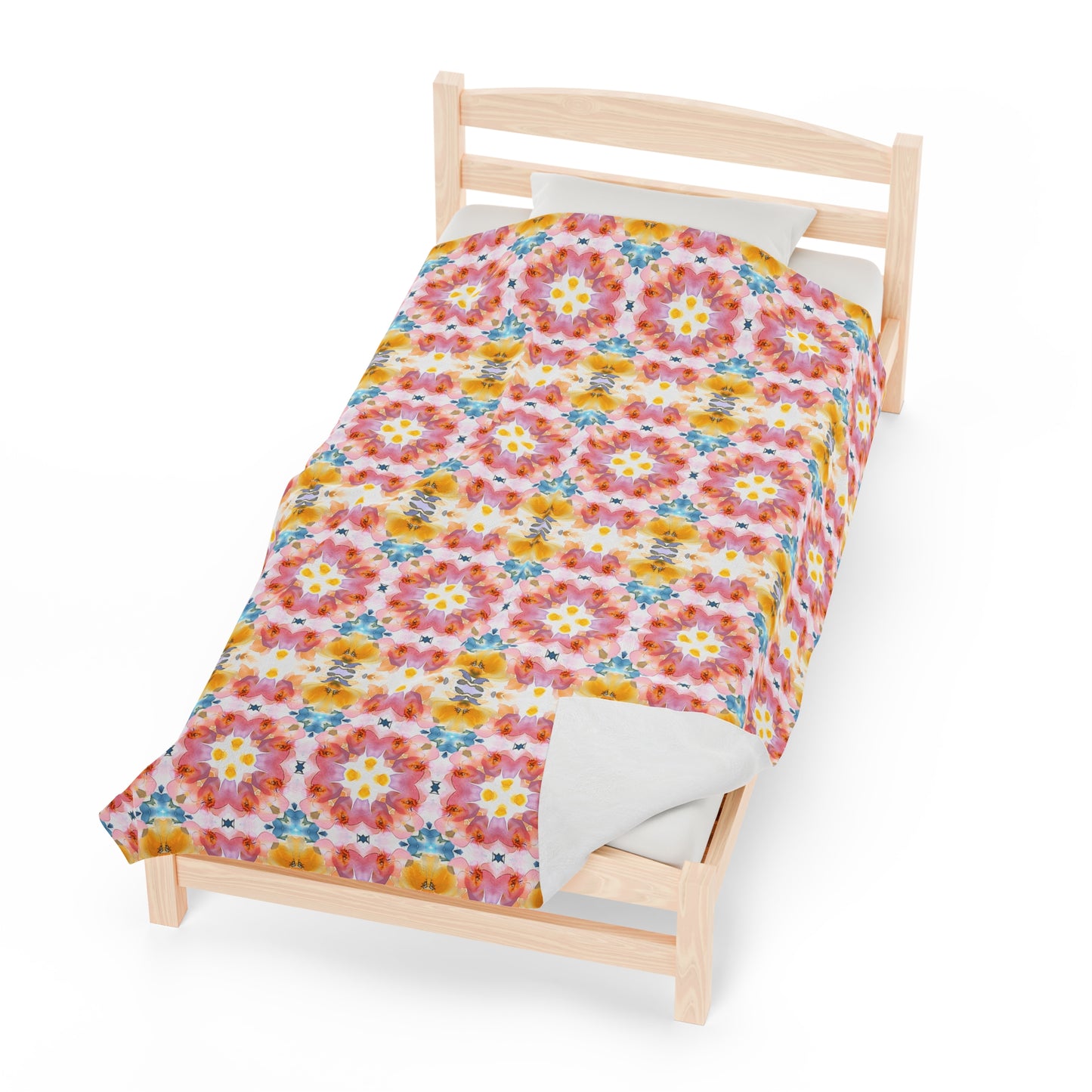 Daisy Bloom | Minky Throw Blanket