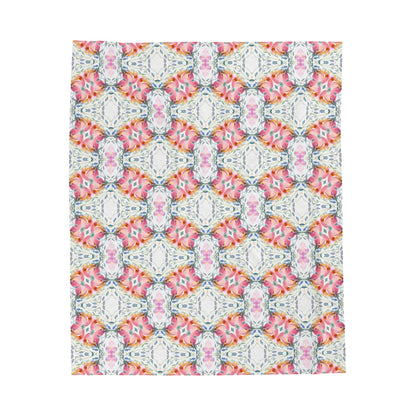 Delicate Diamond Bloom | Velveteen Plush Blanket