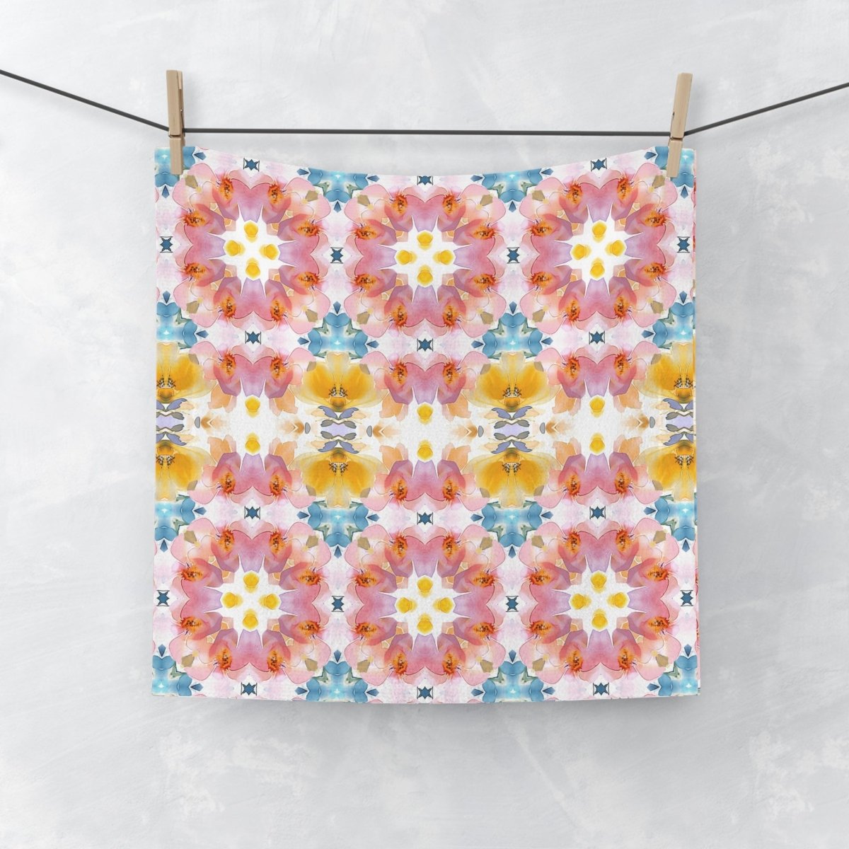 Daisy Bloom | Face Towel - Face Towel - Piccolo Fiore Prints