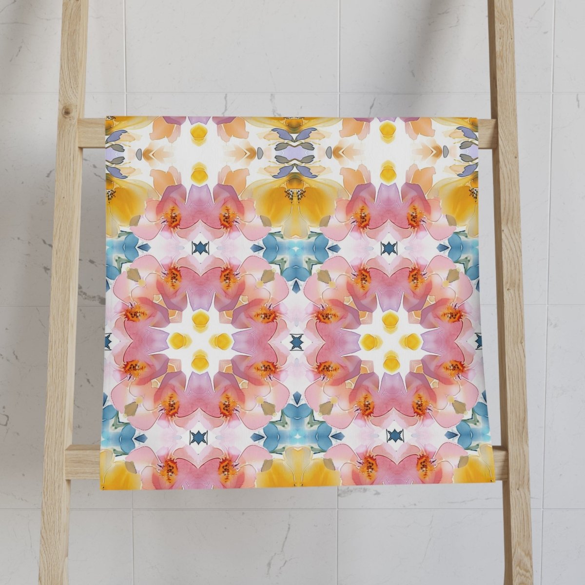 Daisy Bloom | Hand Towel - Hand Towel - Piccolo Fiore Prints