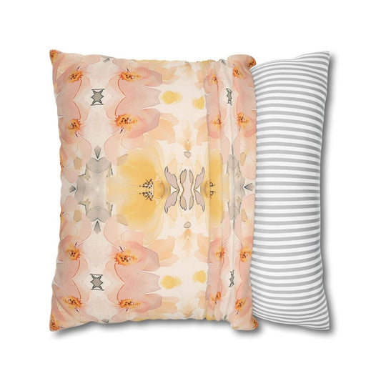 Daisy Bloom | Throw Pillow - Throw Pillow - Piccolo Fiore Prints