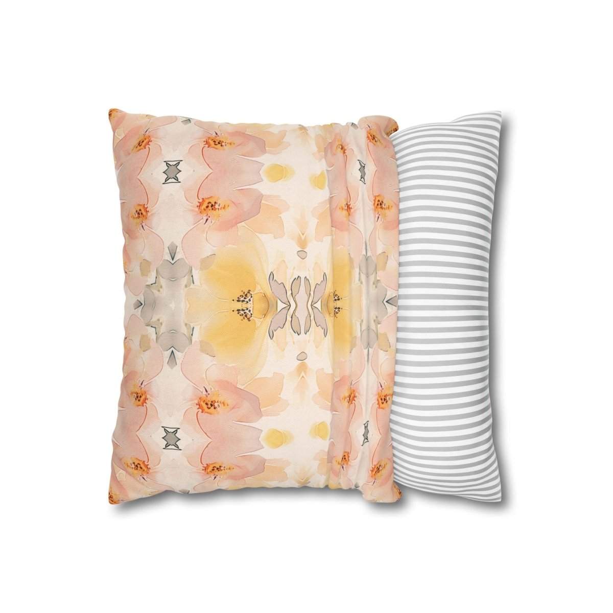 Daisy Bloom | Throw Pillow - Throw Pillow - Piccolo Fiore Prints