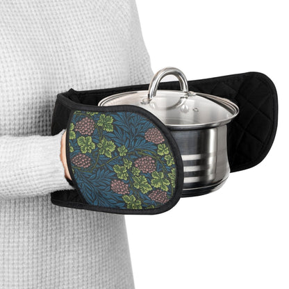 Vine | William Morris | Double Oven Mitt - Double Oven Mitt - Piccolo Fiore Prints